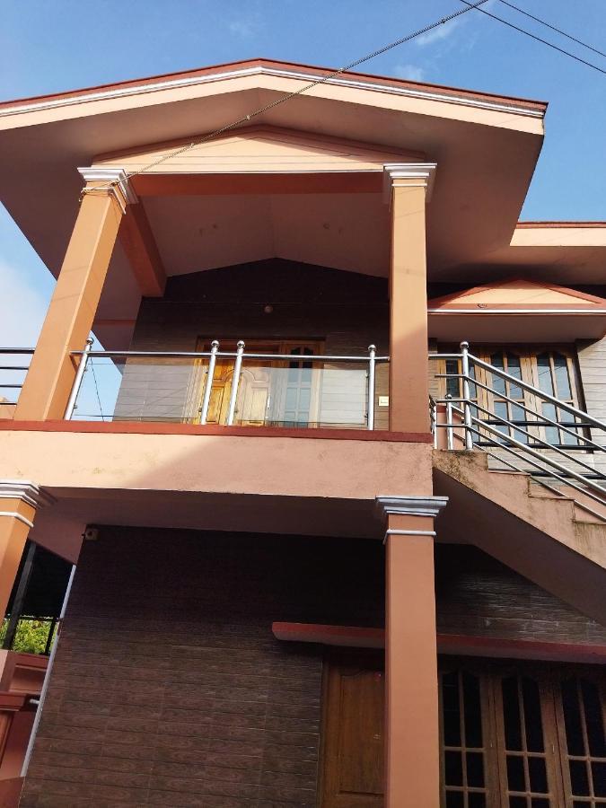 Hidden Gem Home Stay Madikeri Eksteriør bilde